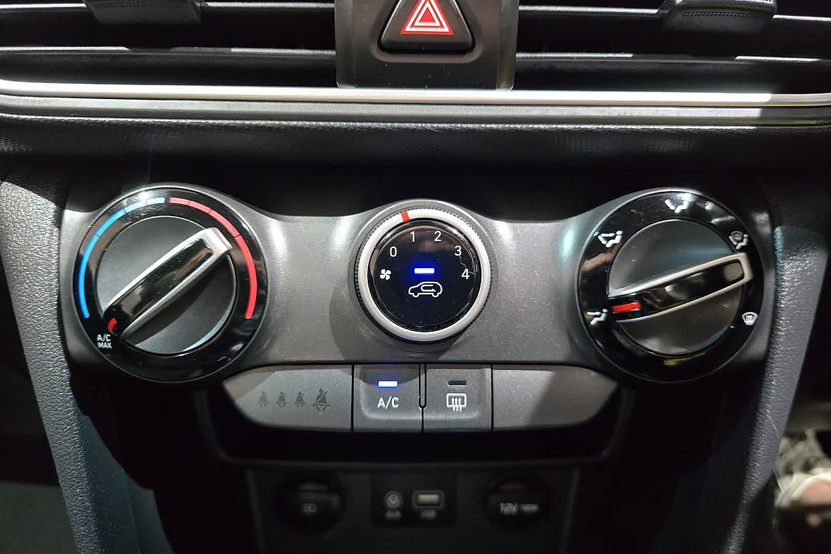 2019 Hyundai Kona Active OS.3
