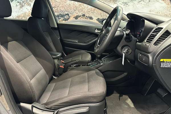 2018 Kia Cerato S YD
