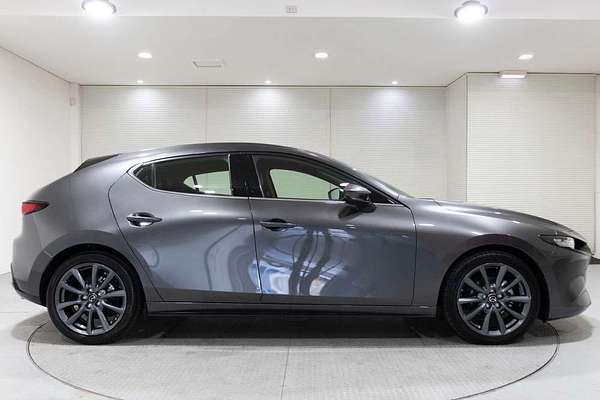 2022 Mazda 3 G20 Touring BP Series