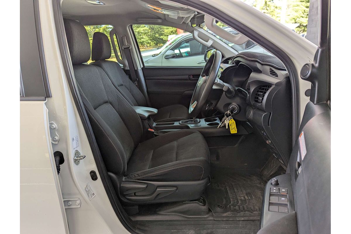 2023 Toyota Hilux SR GUN126R 4X4