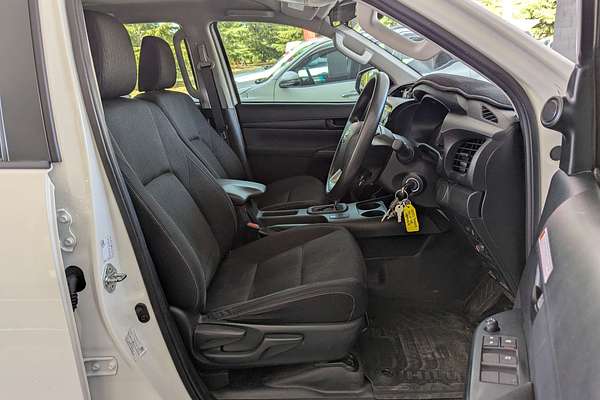 2023 Toyota Hilux SR GUN126R 4X4