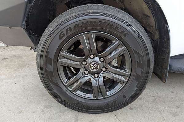 2023 Toyota Hilux SR GUN126R 4X4