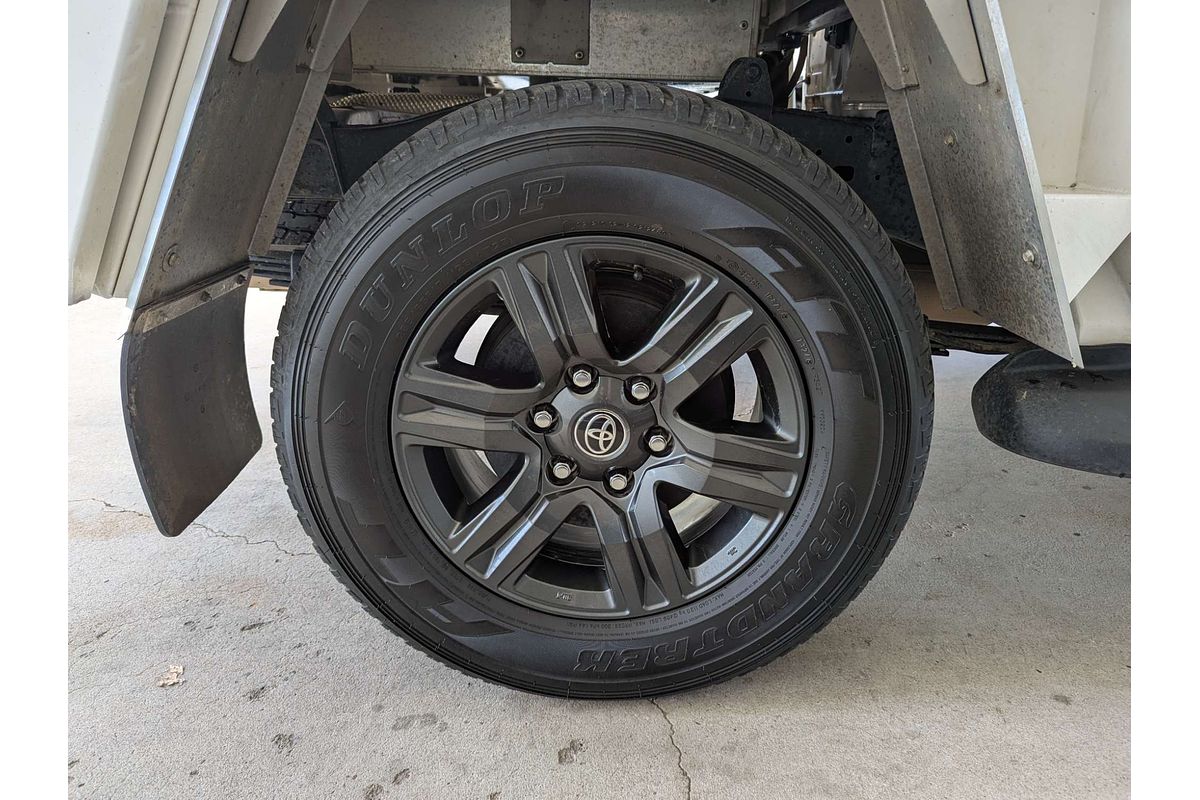 2023 Toyota Hilux SR GUN126R 4X4