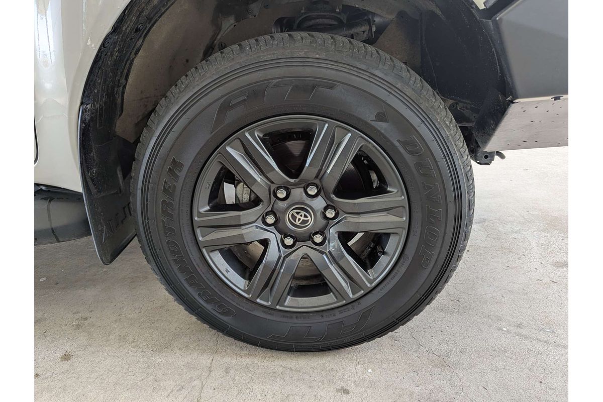 2023 Toyota Hilux SR GUN126R 4X4