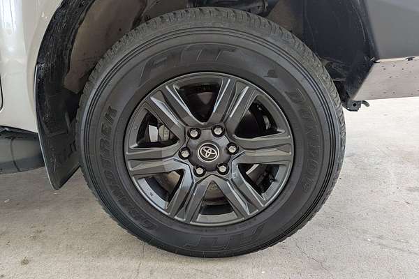 2023 Toyota Hilux SR GUN126R 4X4