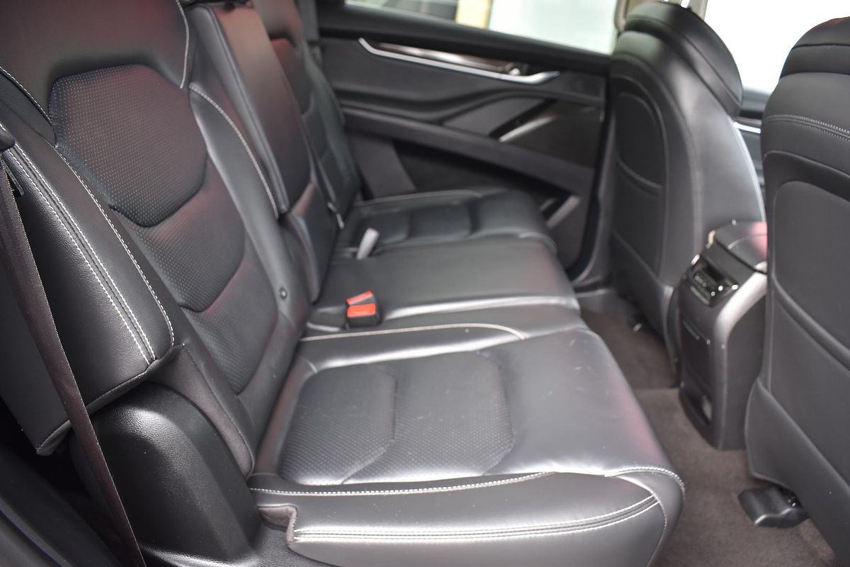 2021 LDV D90 Executive SV9A