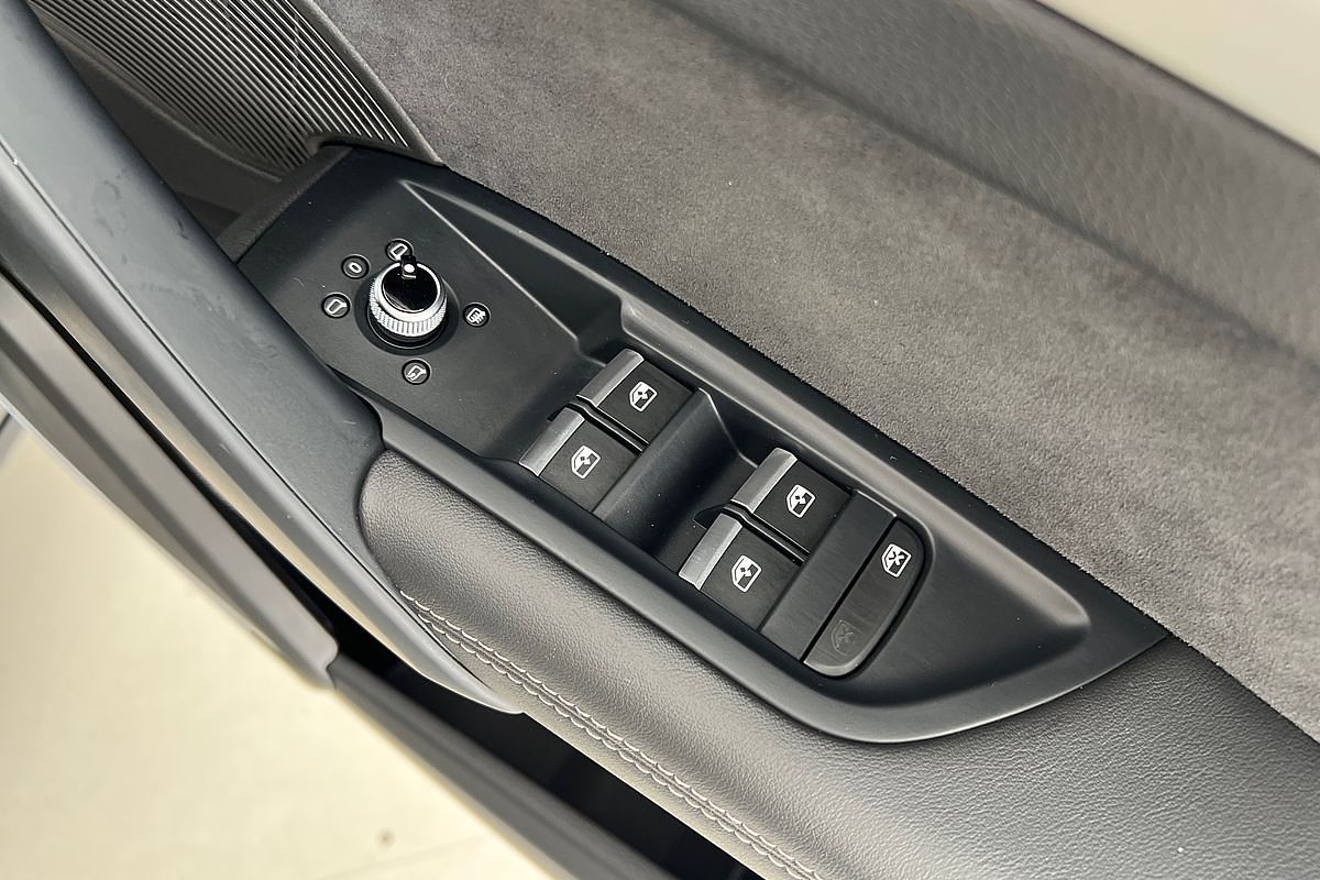 2023 Audi SQ5 TDI FY