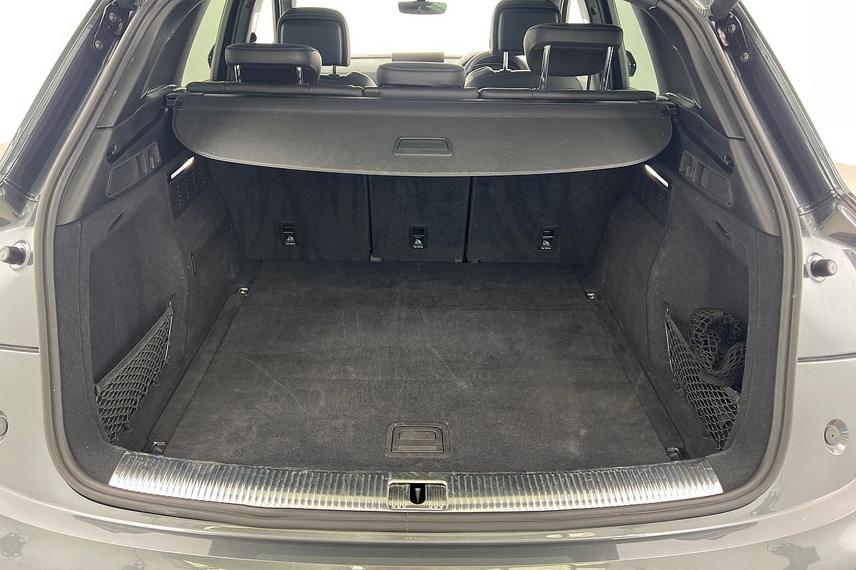 2023 Audi SQ5 TDI FY