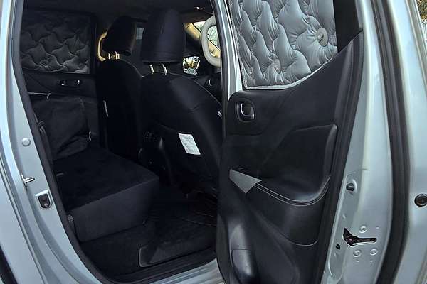 2019 Nissan Navara ST-X D23 Series 3 4X4