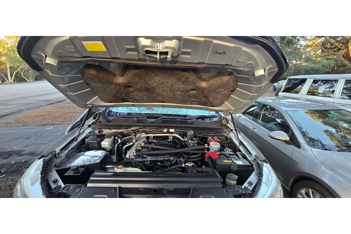 2019 Nissan Navara ST-X D23 Series 3 4X4