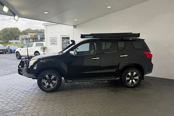2016 Isuzu MU-X LS-T