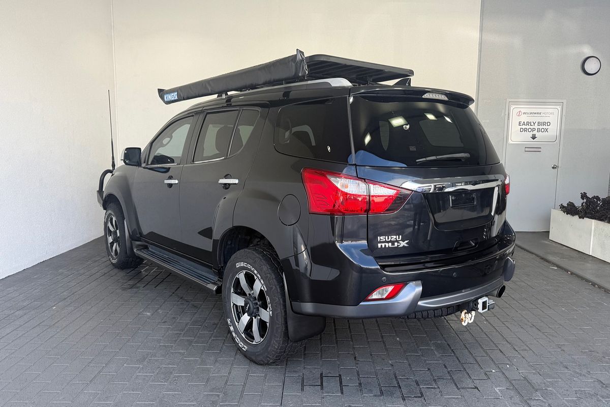 2016 Isuzu MU-X LS-T