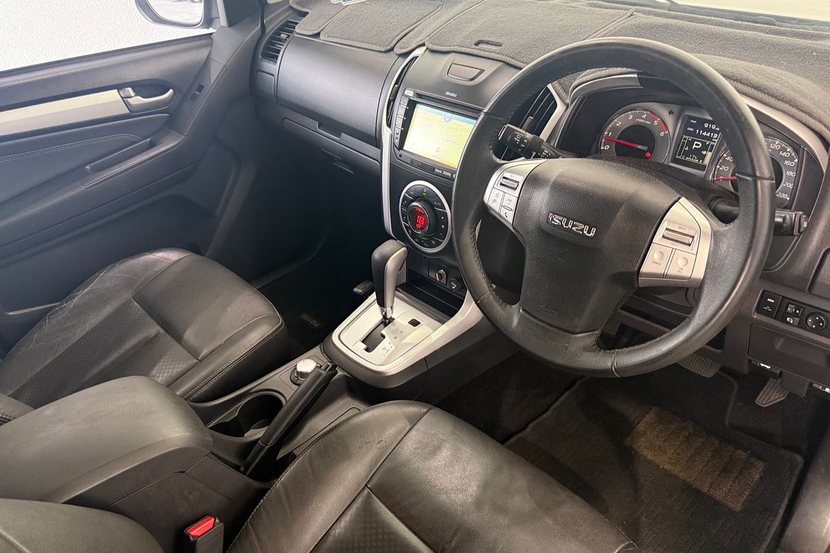 2016 Isuzu MU-X LS-T