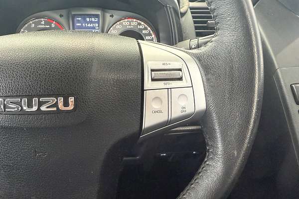 2016 Isuzu MU-X LS-T