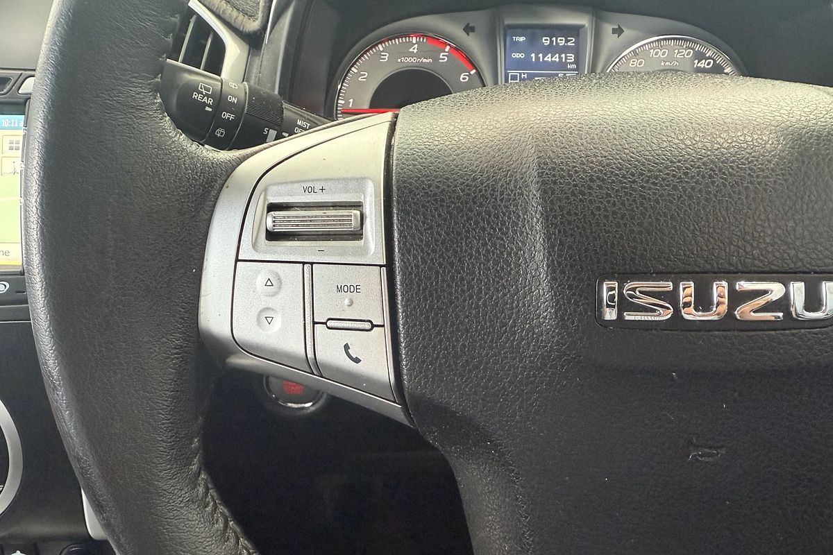 2016 Isuzu MU-X LS-T