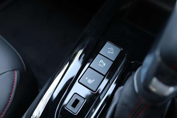 2025 Isuzu D-MAX X-TERRAIN 4X4