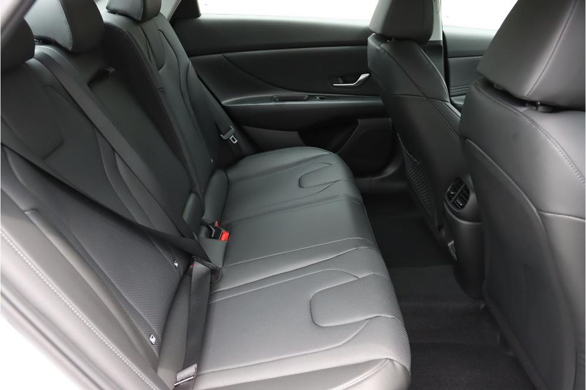 2025 Hyundai i30 Premium CN7.V2