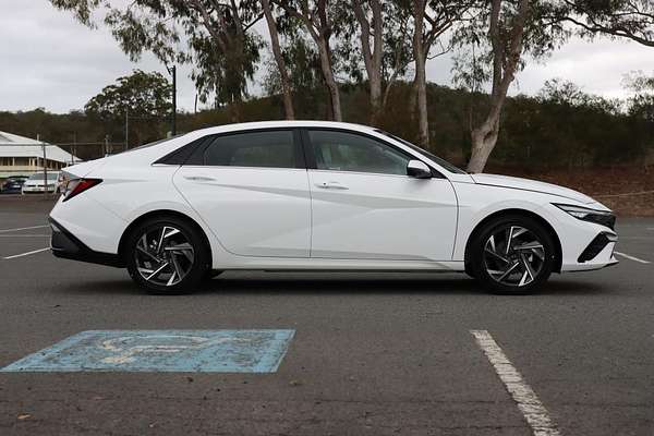 2025 Hyundai i30 Premium CN7.V2