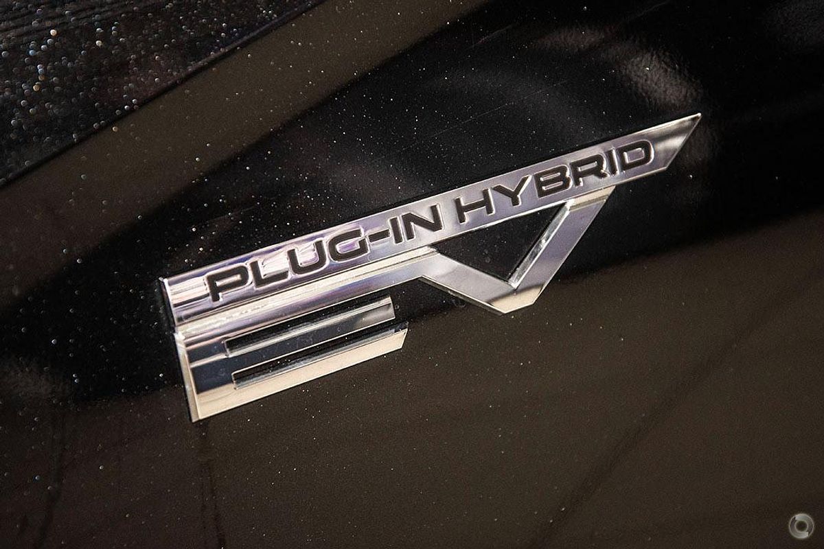 2024 Mitsubishi Outlander PHEV Exceed ZM