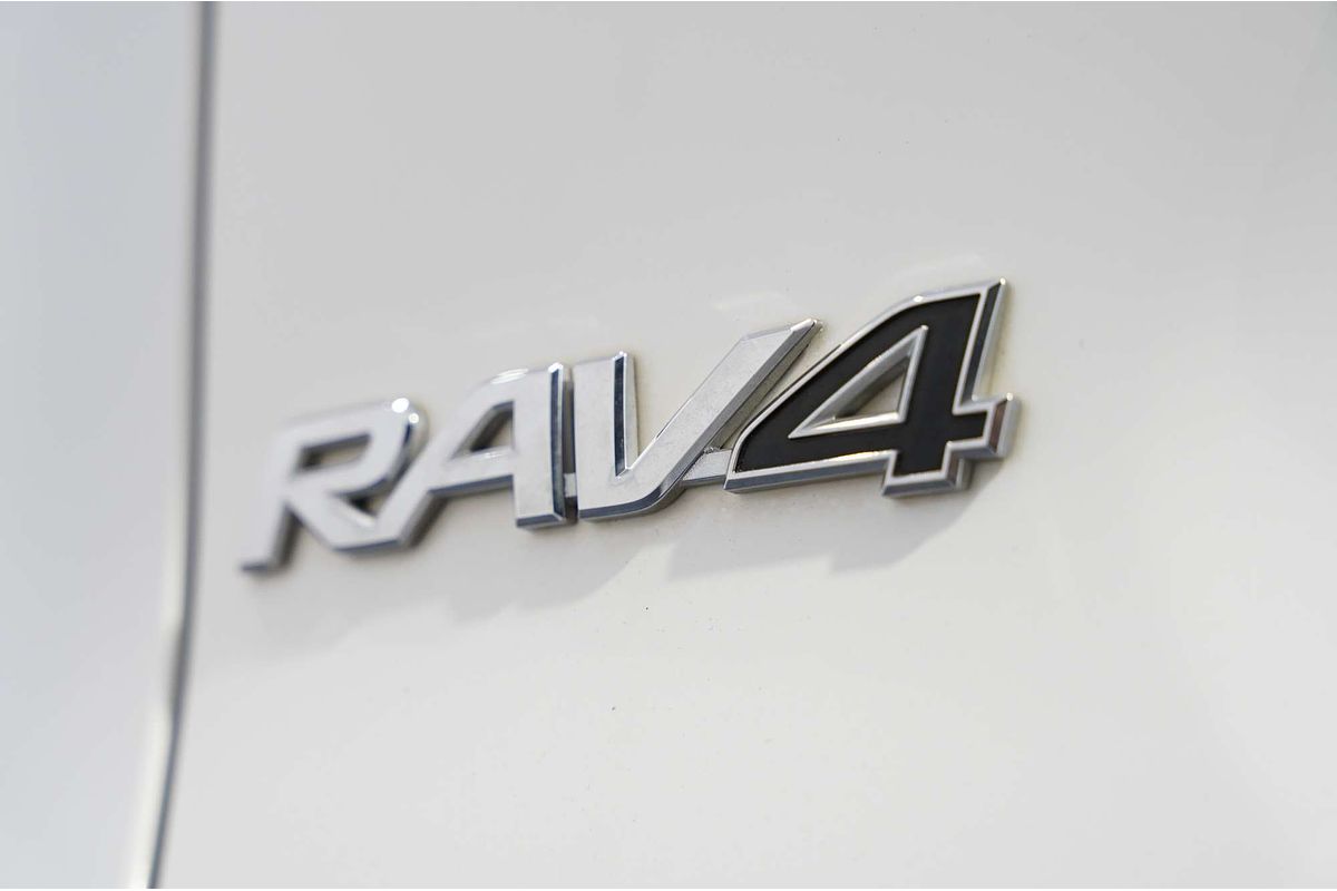 2020 Toyota RAV4 GX AXAH52R