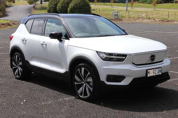 2022 Volvo XC40 Recharge Twin Pure Electric