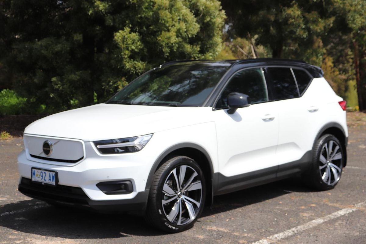 2022 Volvo XC40 Recharge Twin Pure Electric
