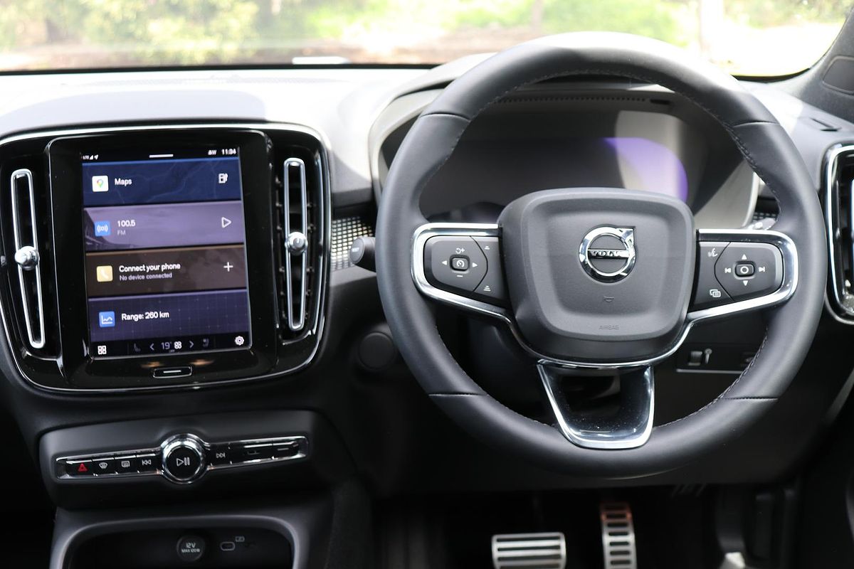 2022 Volvo XC40 Recharge Twin Pure Electric