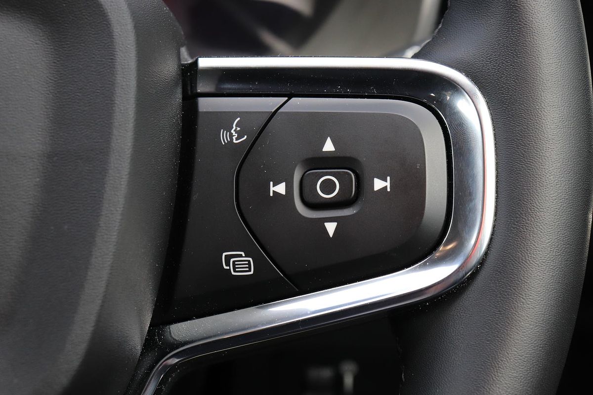 2022 Volvo XC40 Recharge Twin Pure Electric
