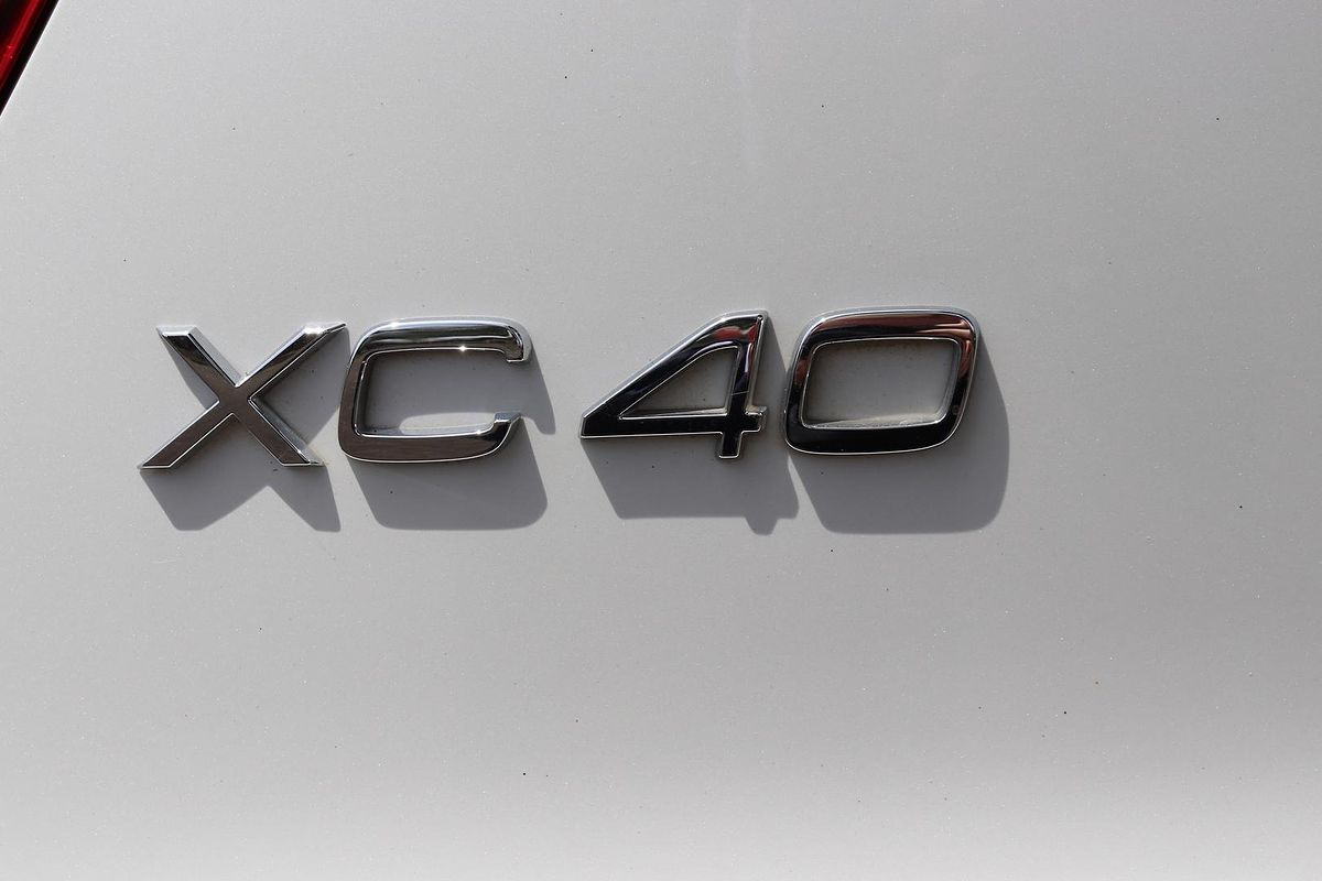 2022 Volvo XC40 Recharge Twin Pure Electric
