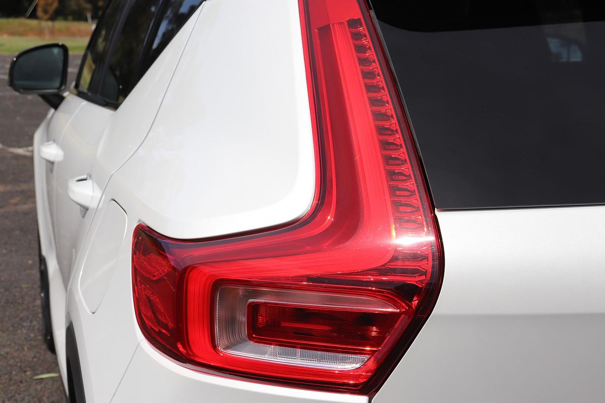 2022 Volvo XC40 Recharge Twin Pure Electric