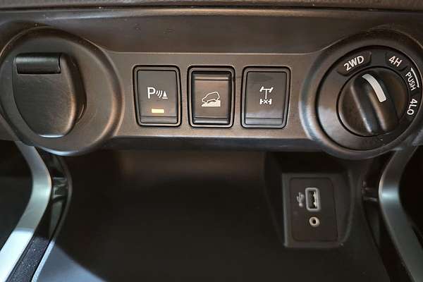 2020 Nissan Navara ST-X D23 Series 4 4X4
