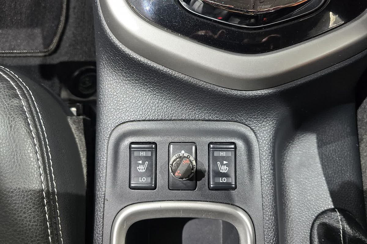 2020 Nissan Navara ST-X D23 Series 4 4X4