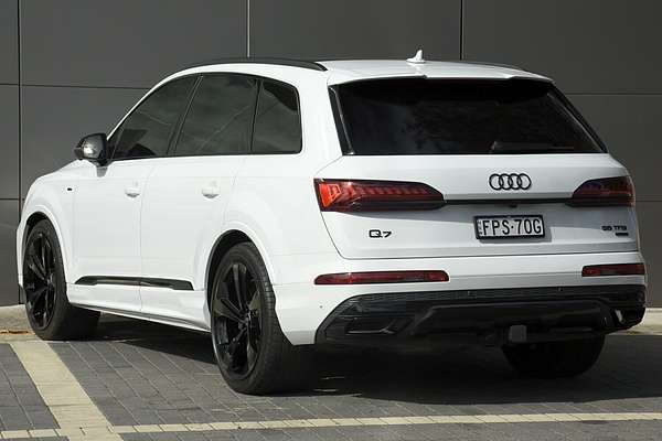 2024 Audi Q7 55 TFSI S line 4M
