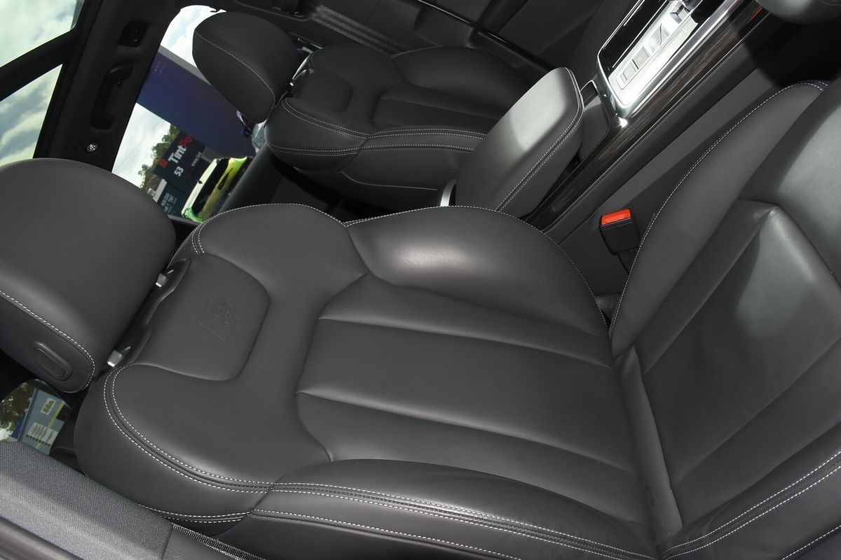 2024 Audi Q7 55 TFSI S line 4M