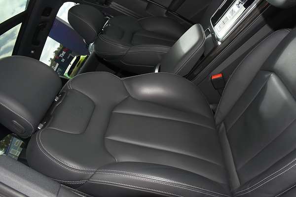 2024 Audi Q7 55 TFSI S line 4M