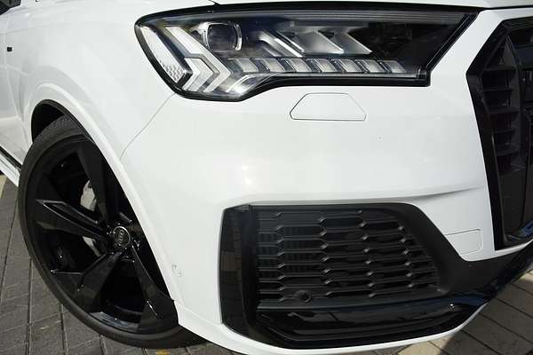 2024 Audi Q7 55 TFSI S line 4M