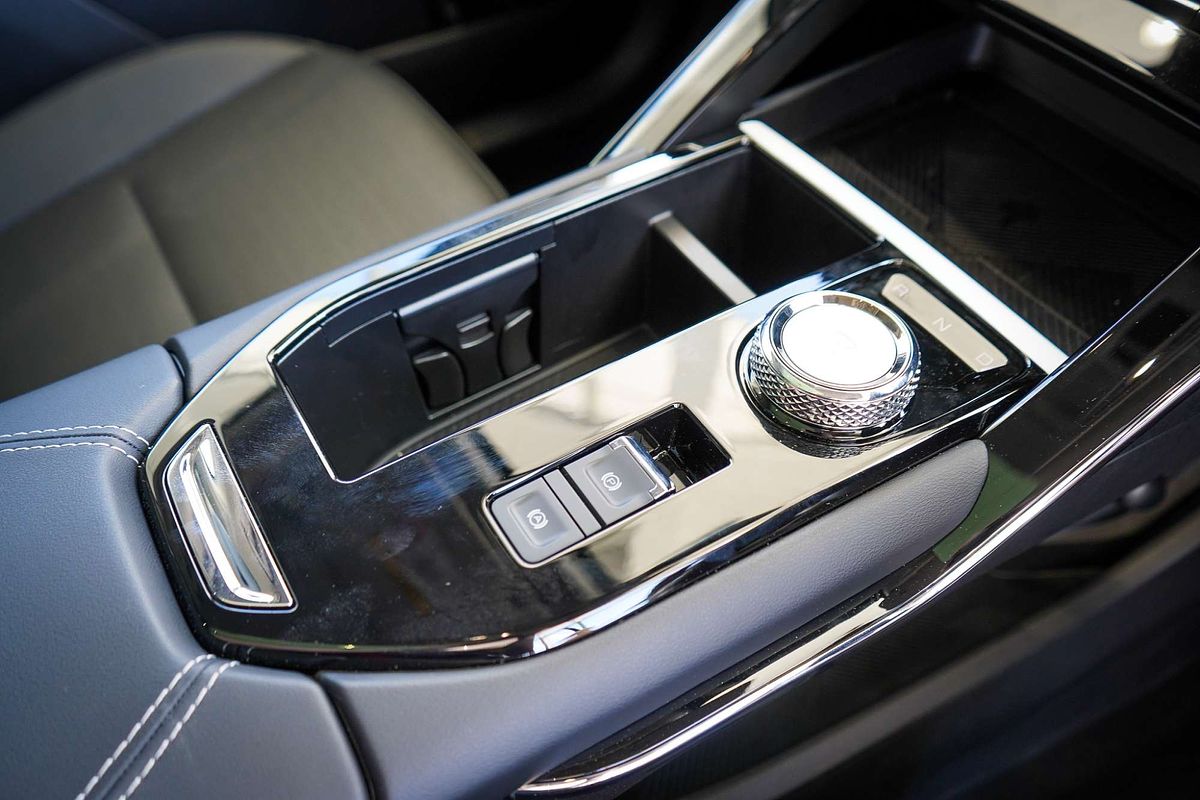 2025 GWM Haval H6 Ultra Hybrid B01