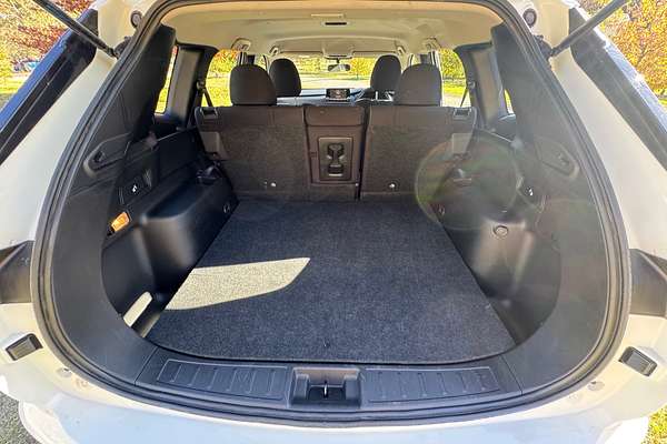 2024 Mitsubishi Outlander ES ZM