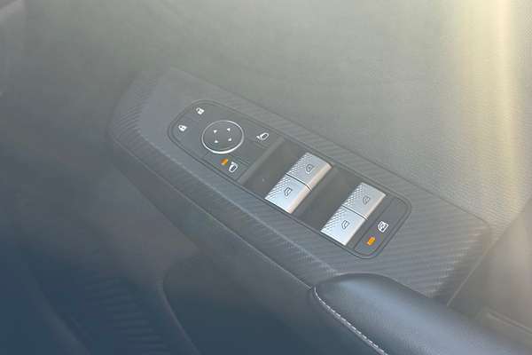 2024 Mitsubishi Outlander ES ZM