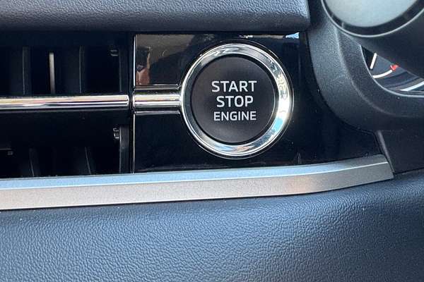 2024 Mitsubishi Outlander ES ZM