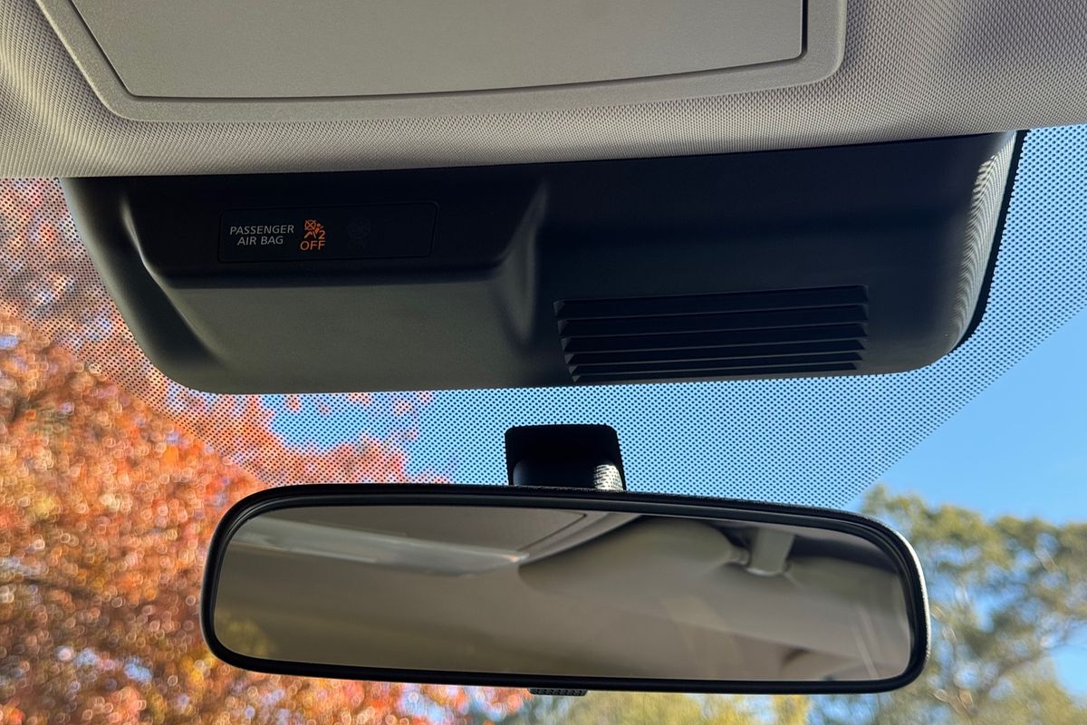 2024 Mitsubishi Outlander ES ZM