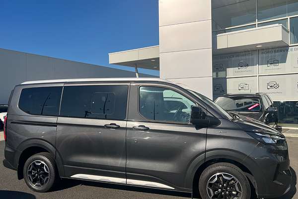 2024 Ford Tourneo Active AV