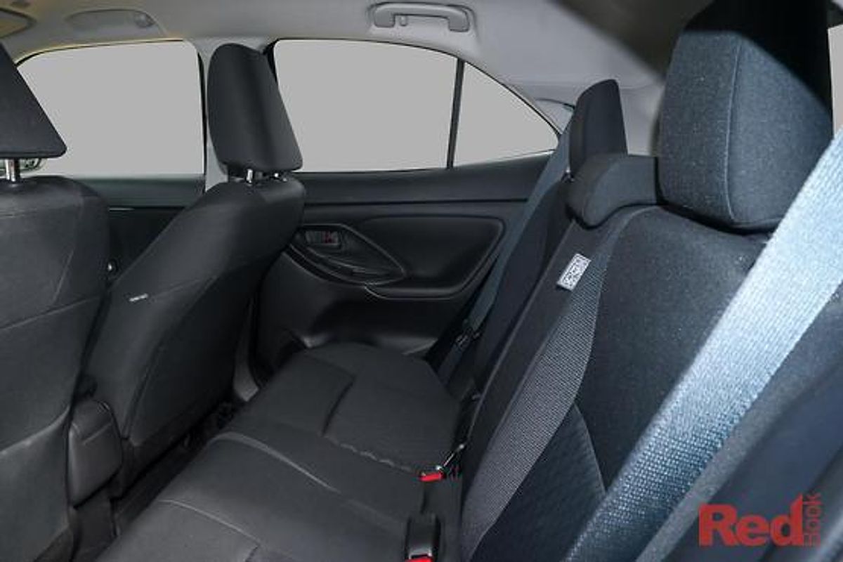 2025 Toyota Yaris Cross GXL MXPJ10R