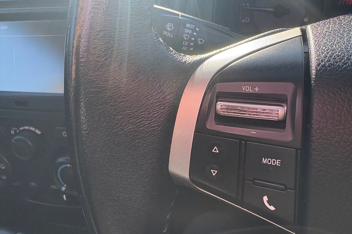 2019 Isuzu D-MAX SX High Ride Rear Wheel Drive