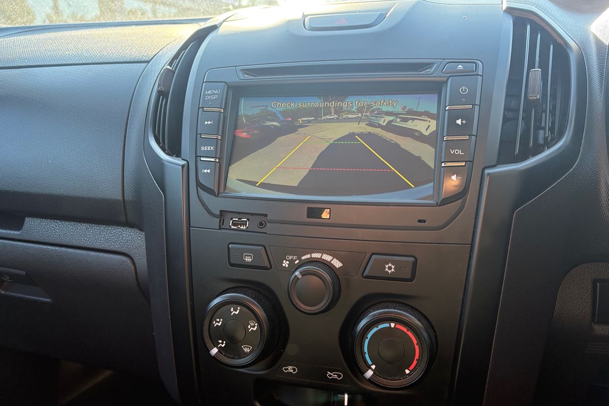 2019 Isuzu D-MAX SX High Ride Rear Wheel Drive