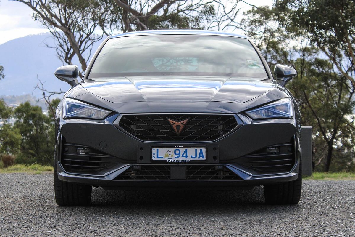 2024 CUPRA Leon VZx KL