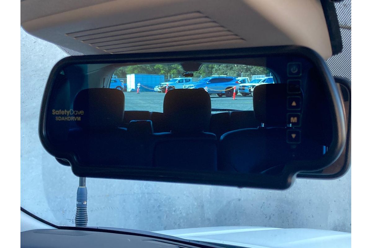 2023 Nissan Patrol Ti-L Y62