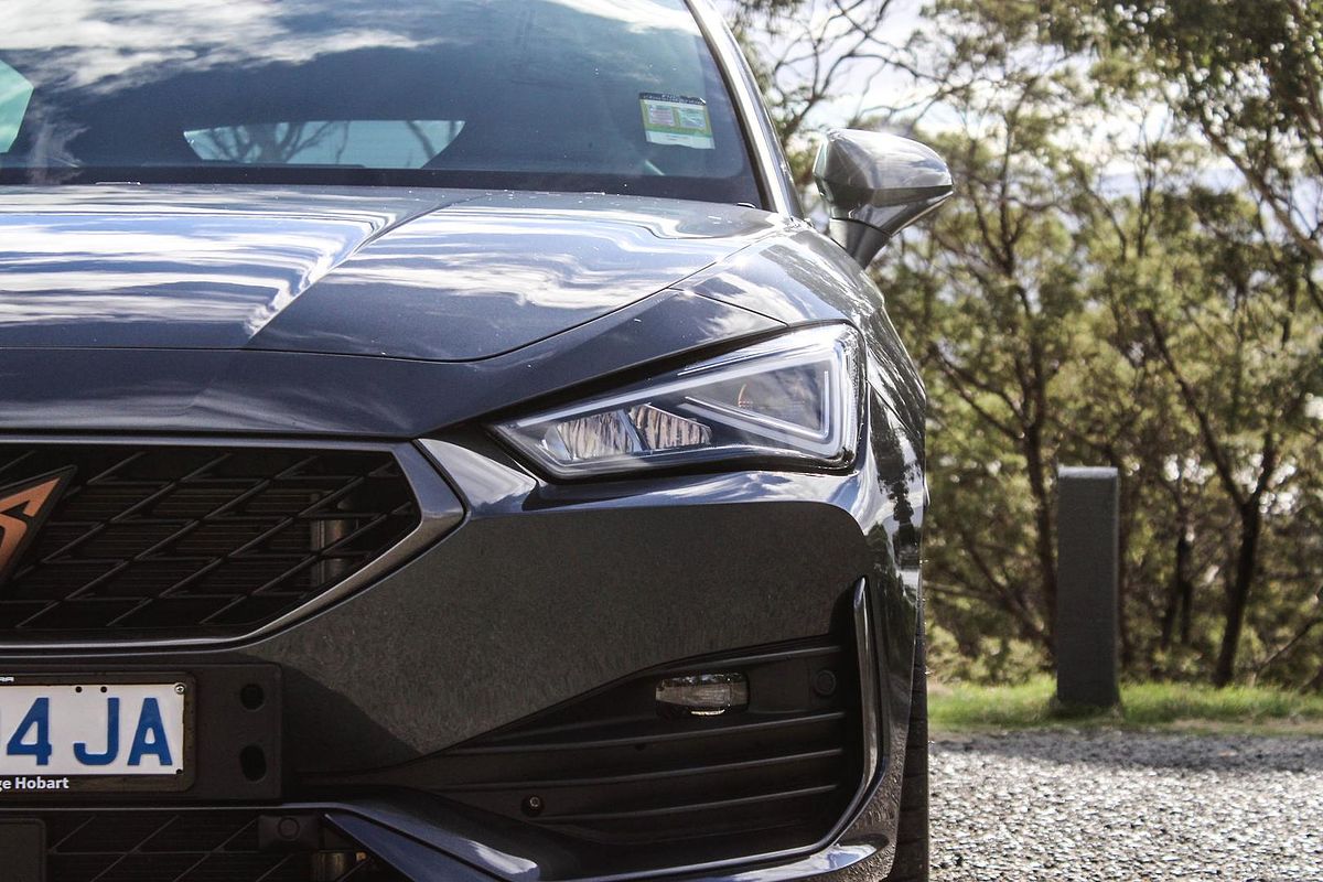 2024 CUPRA Leon VZx KL