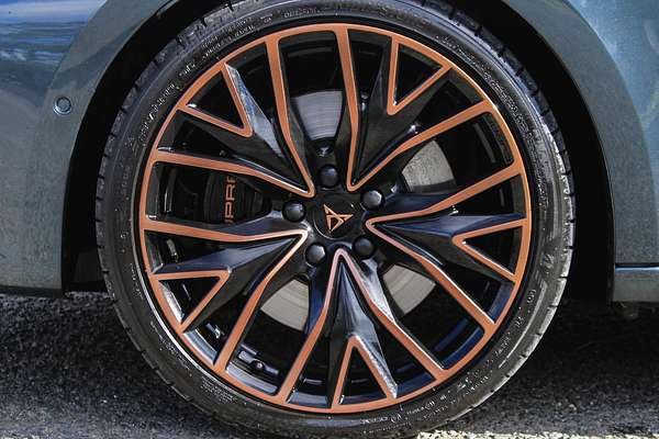 2024 CUPRA Leon VZx KL