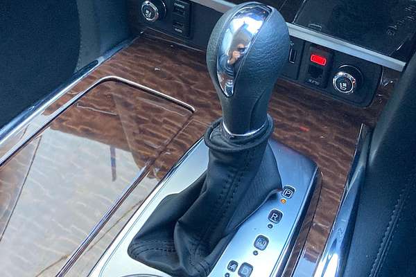 2023 Nissan Patrol Ti-L Y62